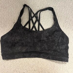 Lululemon Free to Be Serene Sports Bra